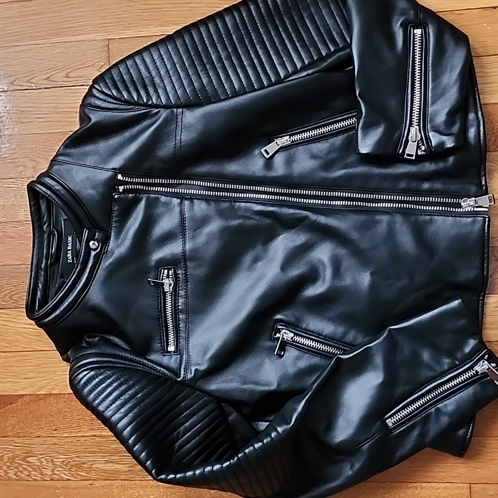 Zara Black Leather Bomber Jacket with Quilted Sleeves